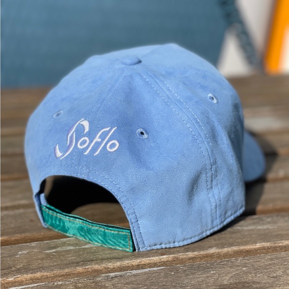 Soflo Suede Hat with Silicone logo - Picture 3 of 3